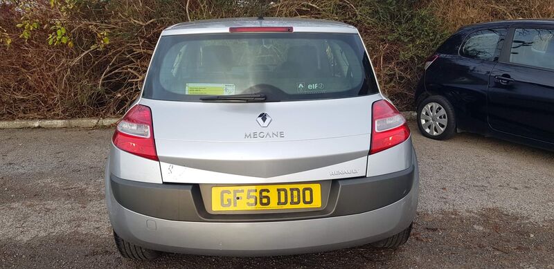 RENAULT MEGANE