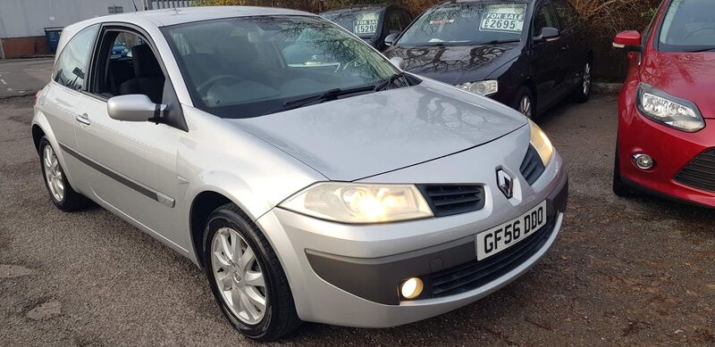 RENAULT MEGANE