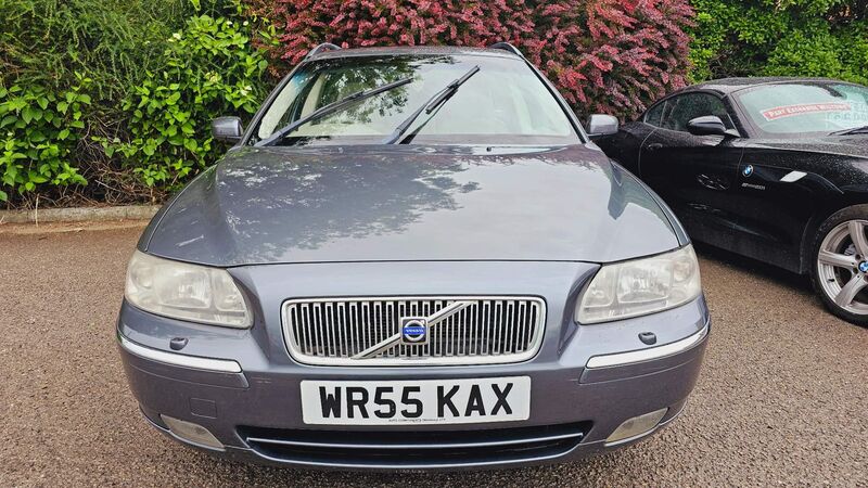 VOLVO V70