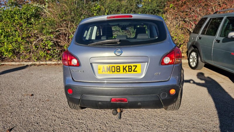 NISSAN QASHQAI