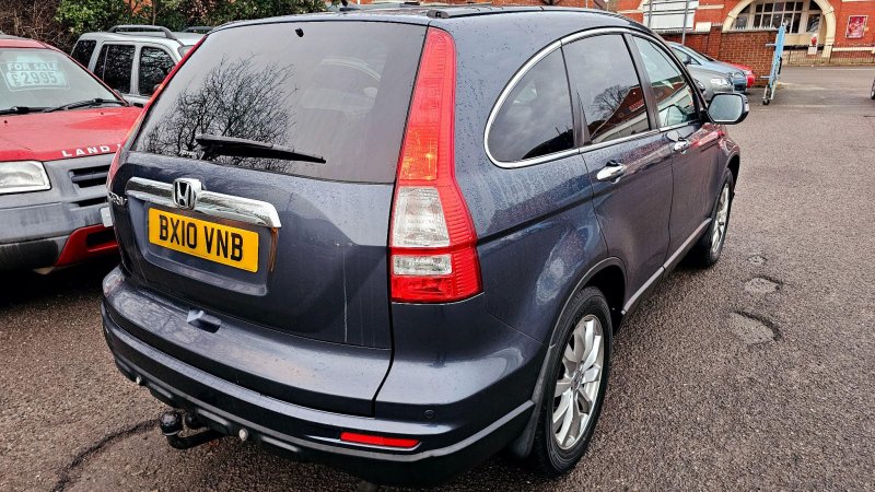 HONDA CR-V