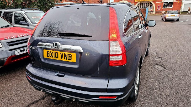 HONDA CR-V