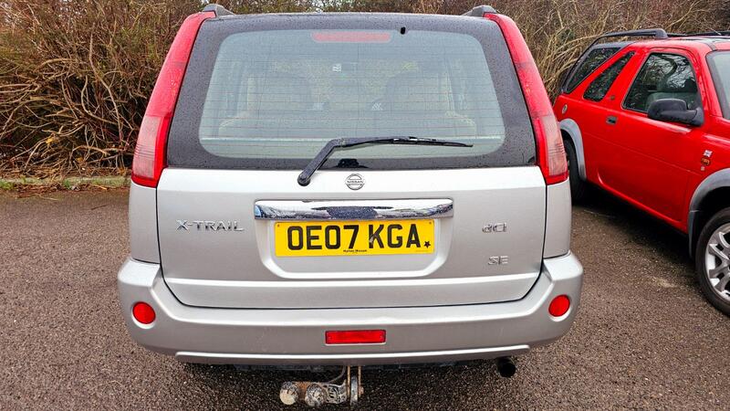 NISSAN X-TRAIL