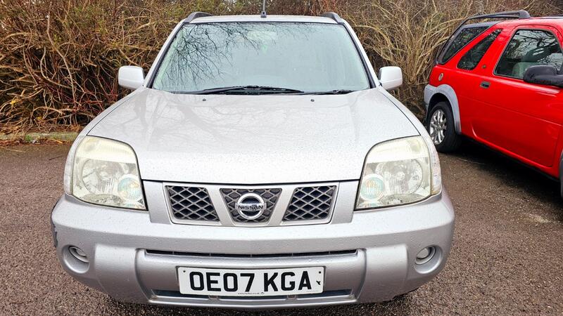 NISSAN X-TRAIL