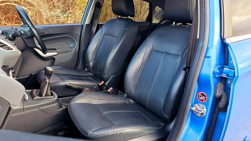 FORD FIESTA