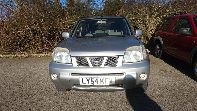 NISSAN X-TRAIL