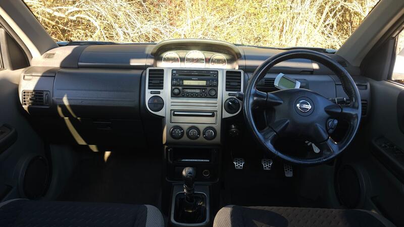 NISSAN X-TRAIL